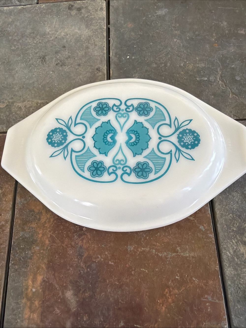 Pyrex Horizon Oval Lid Only 10.5x7.25 843c35